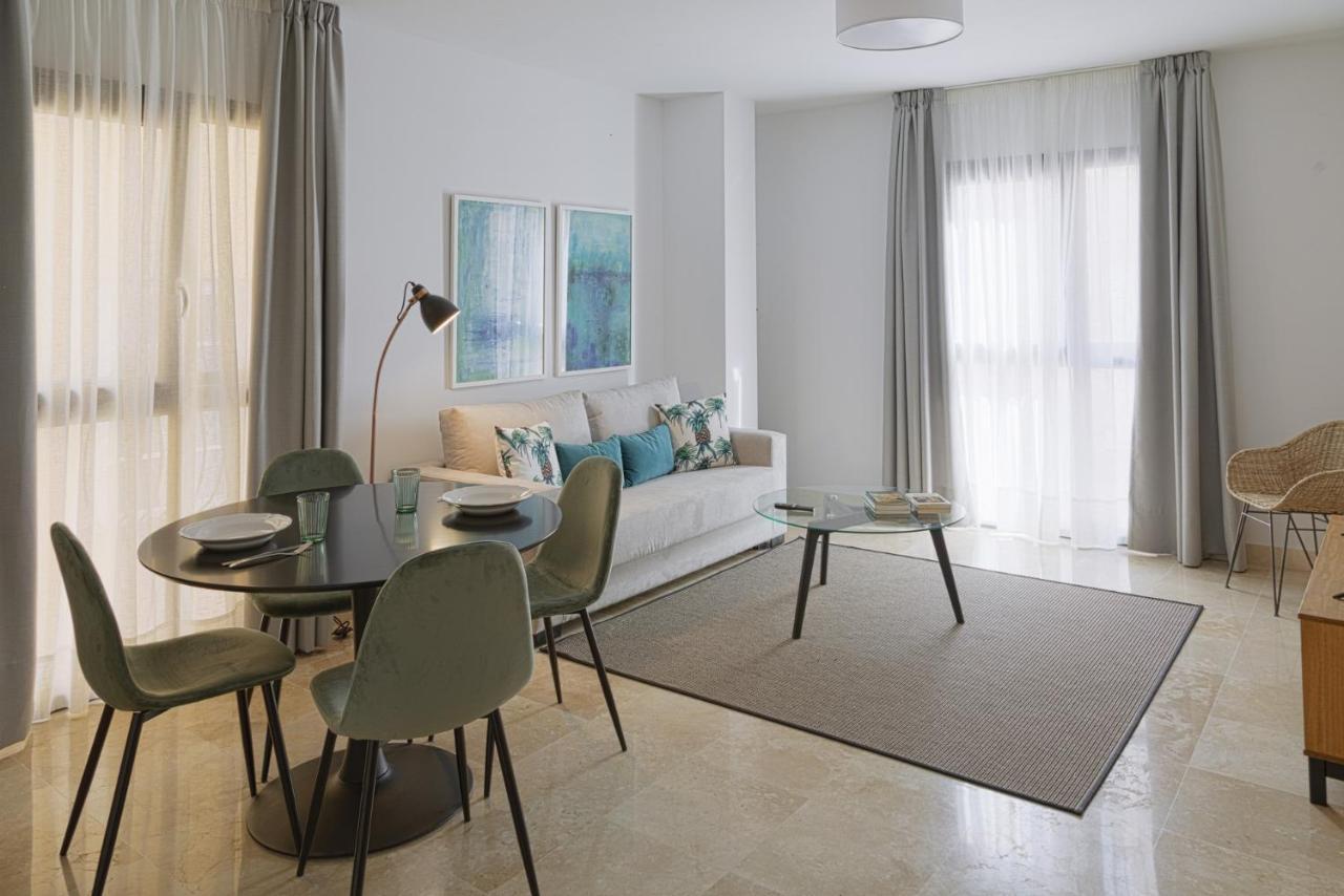 Caleta Homes - Ancha Del Carmen Málaga Buitenkant foto